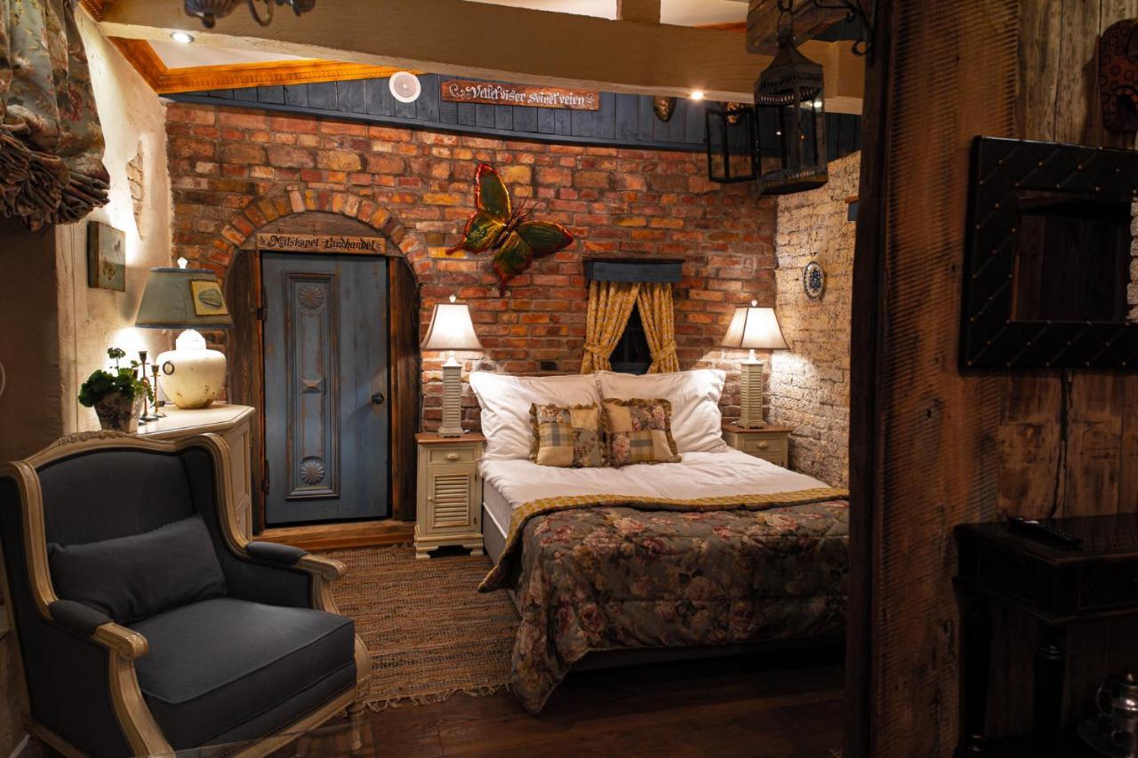 شتشيتسين Paul'S Fantasia Boutique Suites المظهر الخارجي الصورة